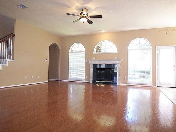4th image of 18818 Cypress Chateau Dr