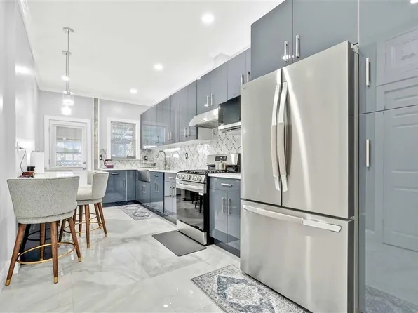 104-21 92nd Avenue image 12 of 61