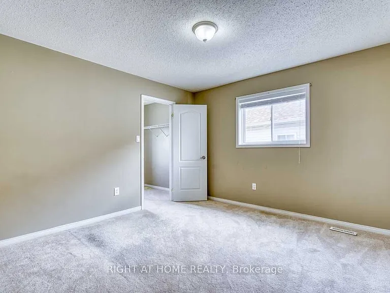 636 Ormond Dr #MAIN FL — Photo 13