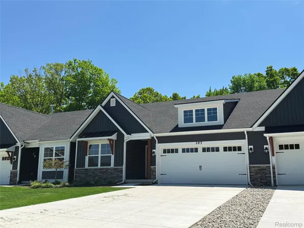 283 Canyon Creek Ct #30, Howell, MI 48843
