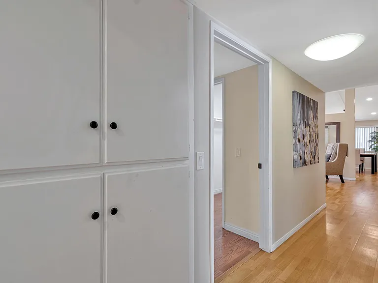 9131 Warfield Dr — Photo 40