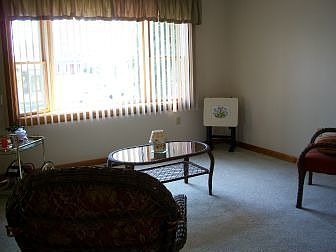 Other side view of Sun Room