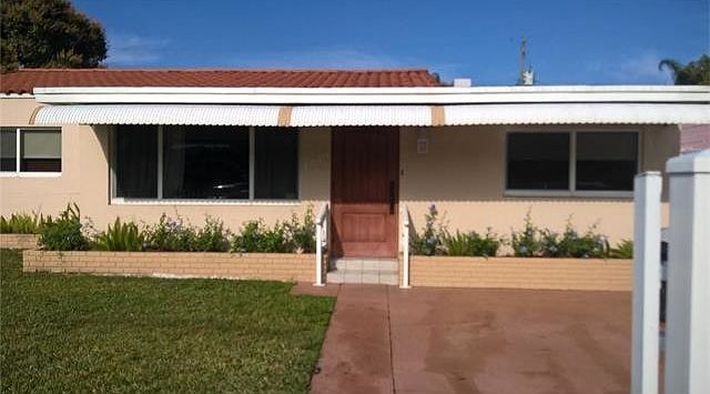 1st image of 1010 NW 30th Ct