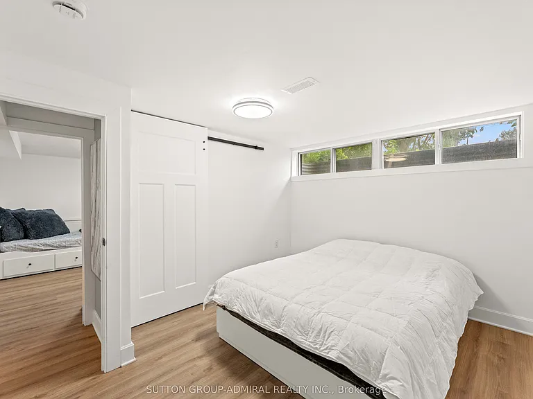 3 Hartland Rd — Photo 32
