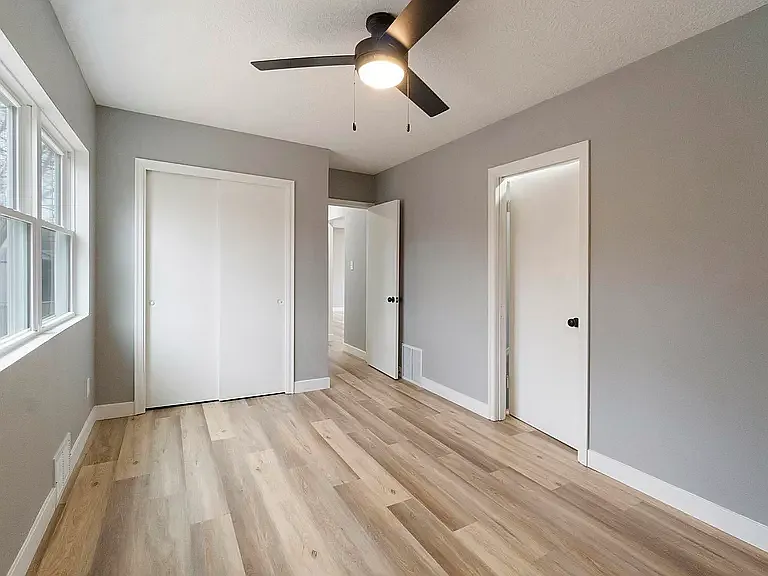 2041 S Cleveland St — Photo 10
