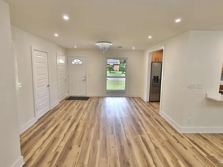 3795 Summer Dr — Photo 12