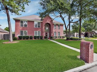 9010 Memorial Hills Dr, Spring, TX 77379