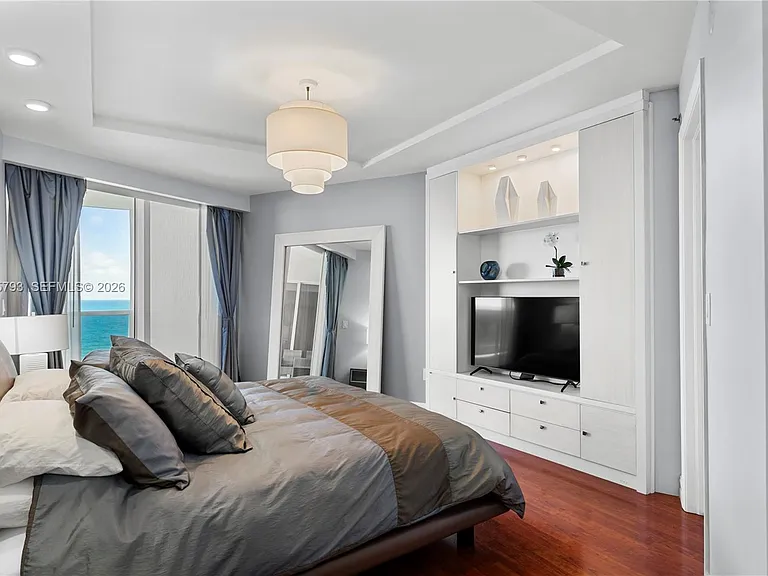 19111 Collins Ave #806 — Photo 20