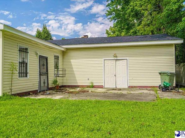 353 Peter St, Lake City, SC 29560