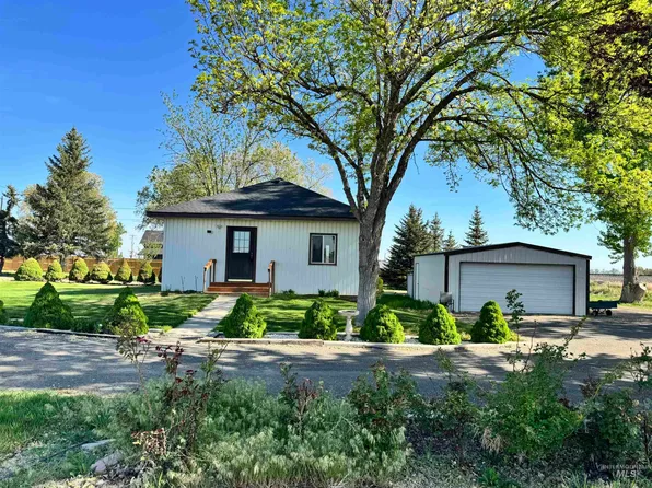 3988 N 2100 E, Filer, ID 83328