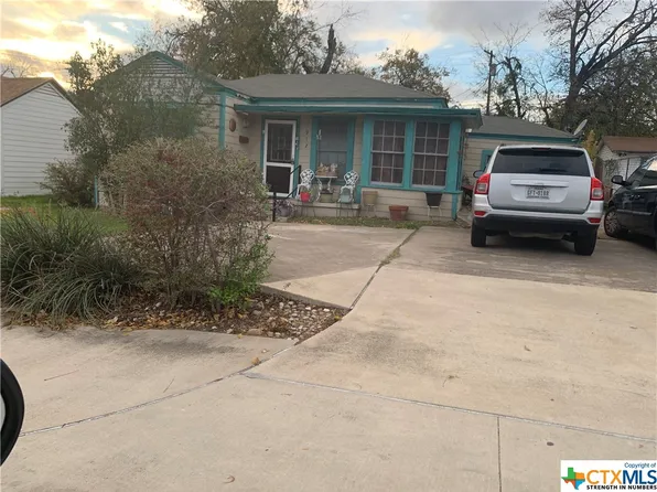 912 S 1st St, Temple, TX 76504