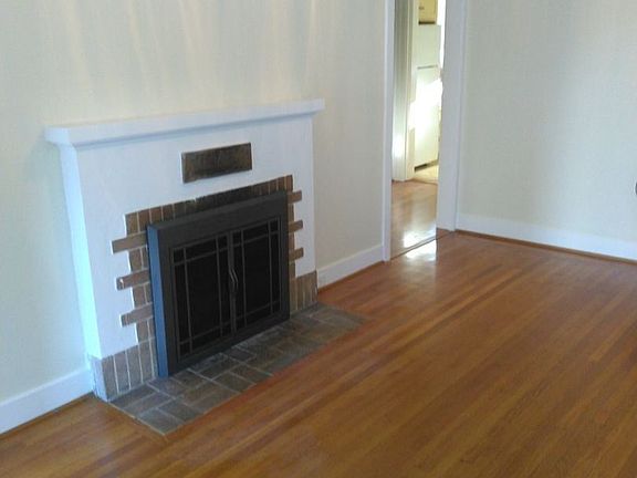 2nd image of 766 Hamilton Ave