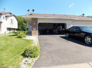 290 21st Ave SW, Cambridge, MN 55008