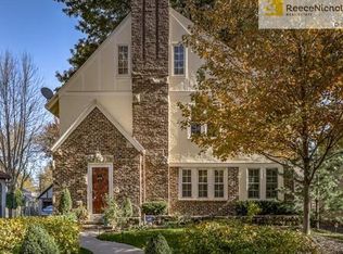 6927 Pennsylvania Ave, Kansas City, MO 64113