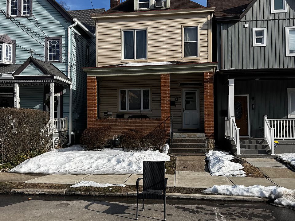 1st image of 427 E End Ave Floor 1