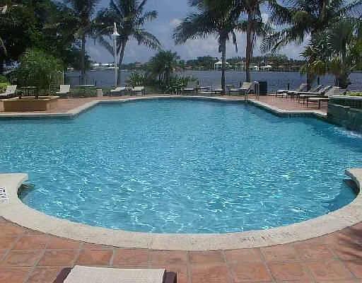 117 Yacht Club Way #111