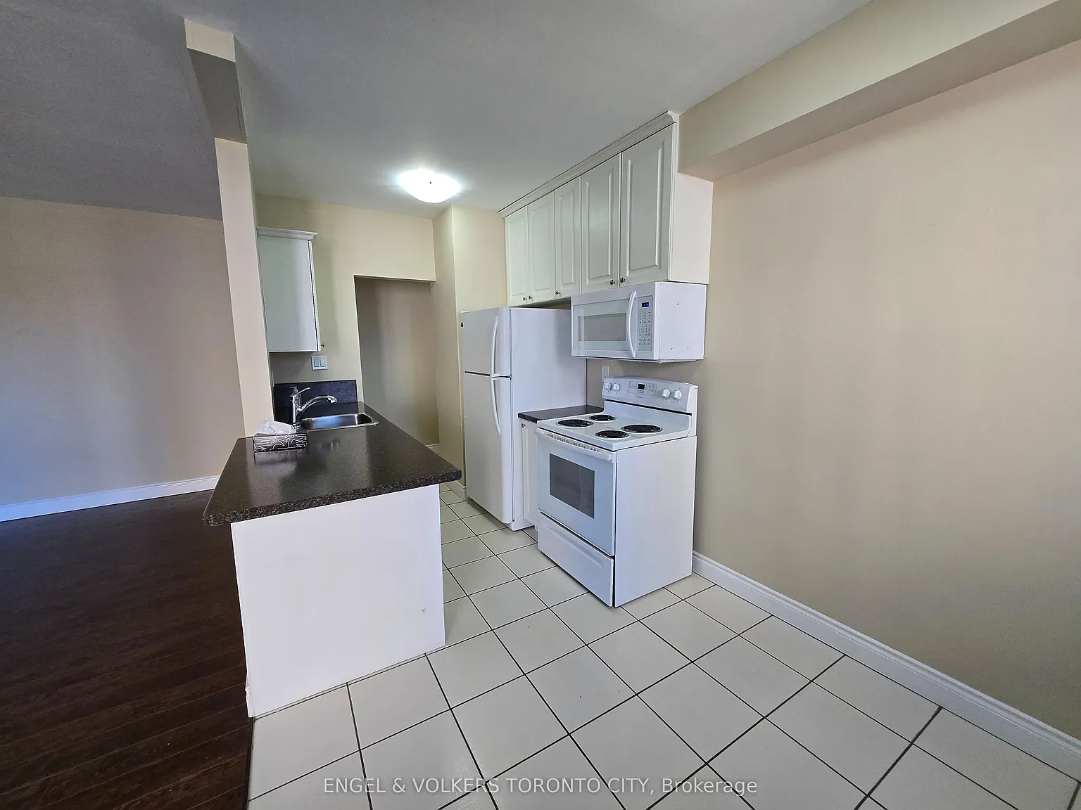 2 bed, $1,750 — Photo 3