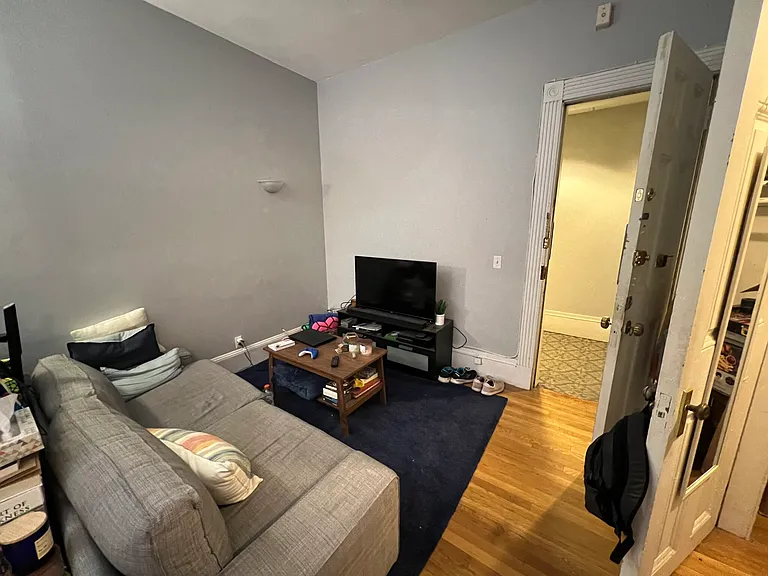 271 Dartmouth St #2B — Photo 12
