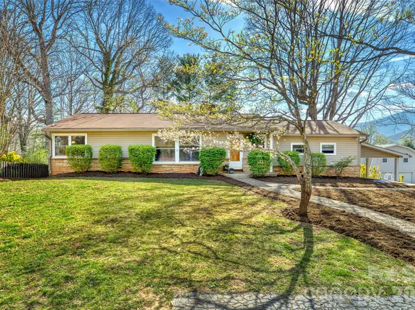 316 Wilson Ave, Swannanoa, NC 28778