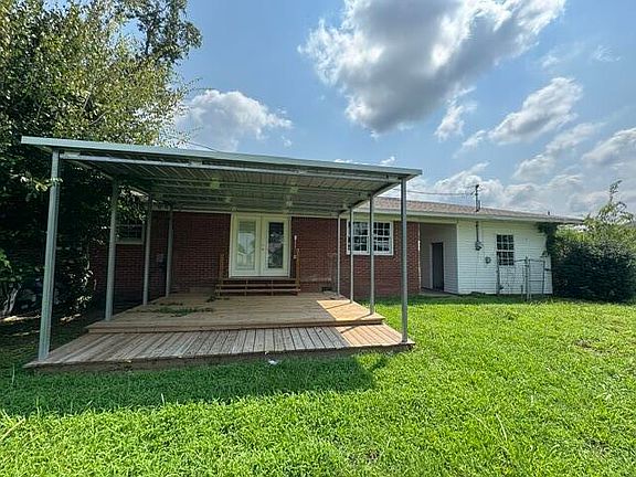 4th image of 1217 Brown St