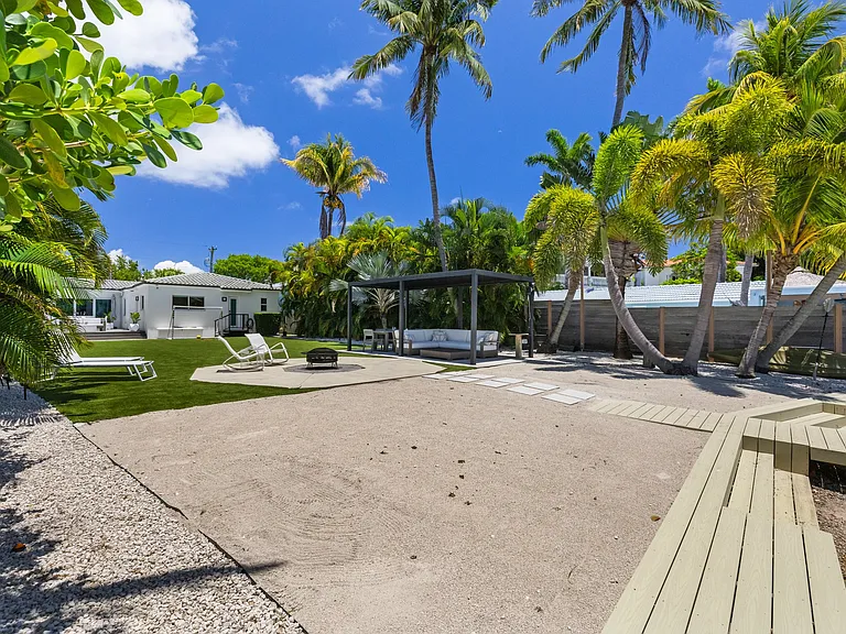 930 Stillwater Dr — Photo 47