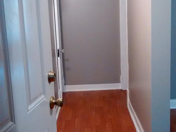 4th image of 2939 W Lexington St #1