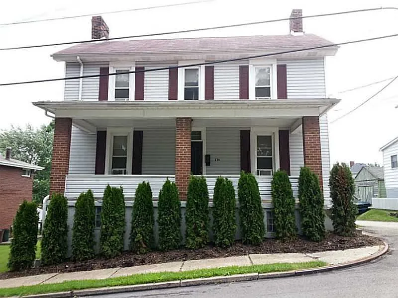 236 Grant St photo 1