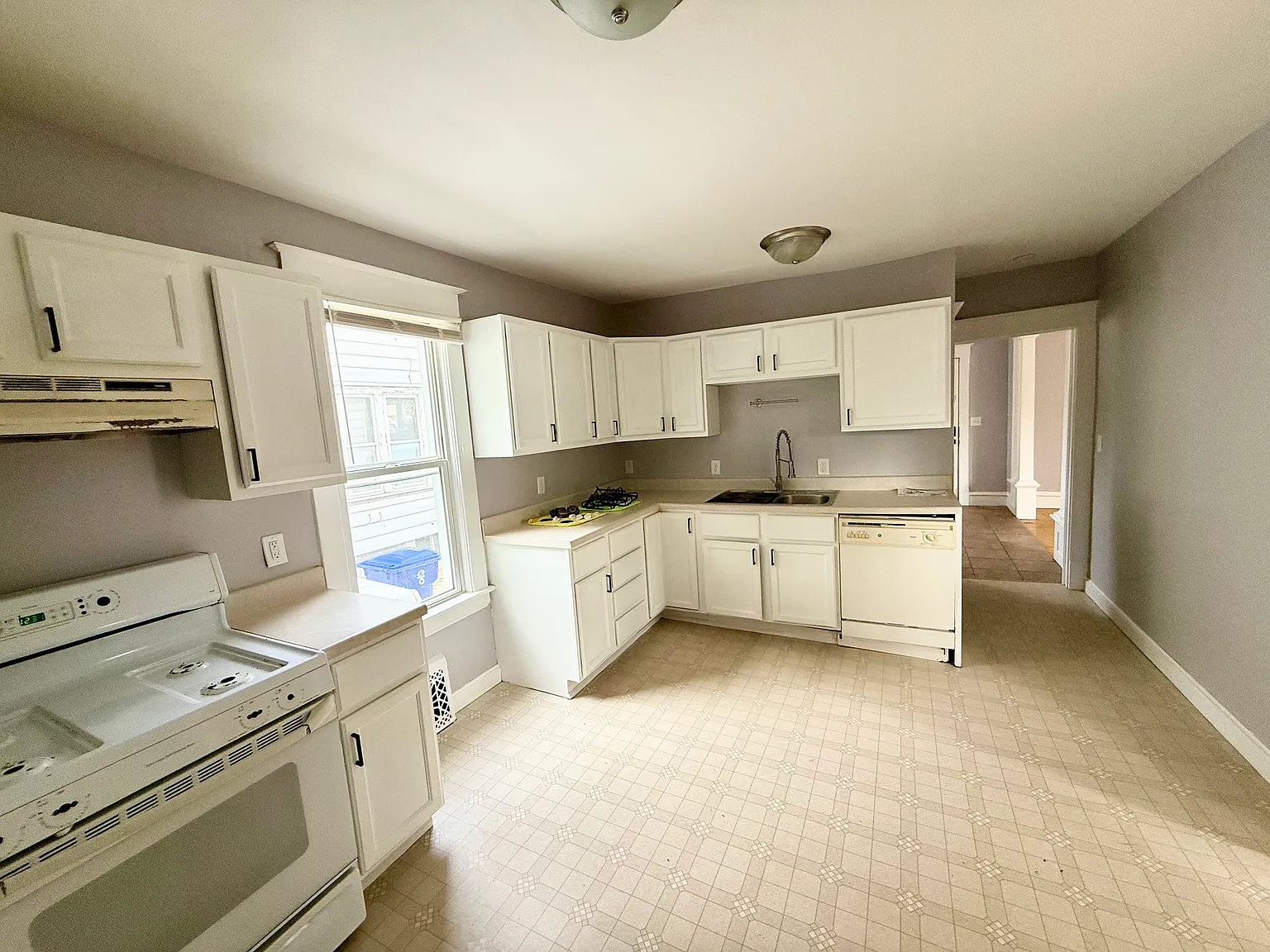 6628 20th Ave Kenosha — Photo 4