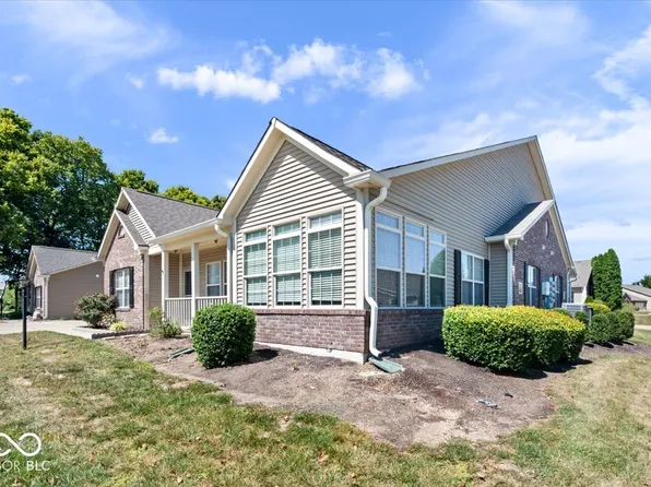 7438 Sandawe Pl, Shively, IN 46217