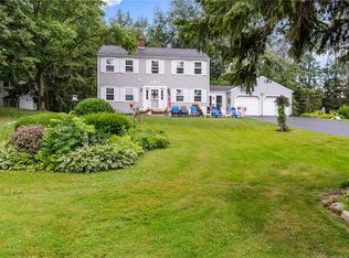 4254 Lake Rd, Williamson, NY 14589