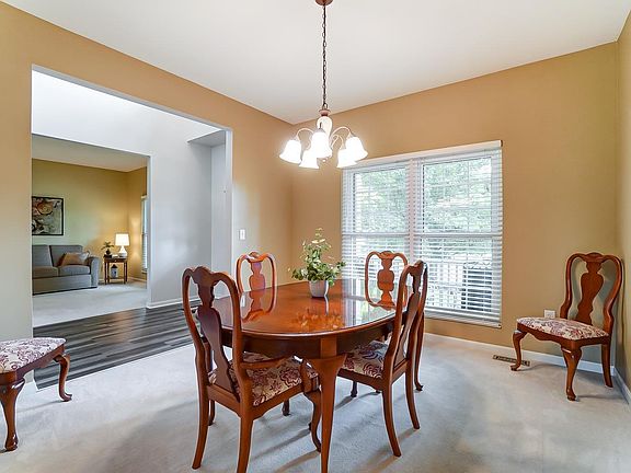 5th image of 4831 Shagbark Ct