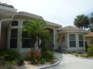 9859 Mar Largo Cir, Fort Myers, FL 33919