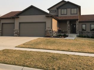 7385 Rachel Rd, Lincoln, NE 68516