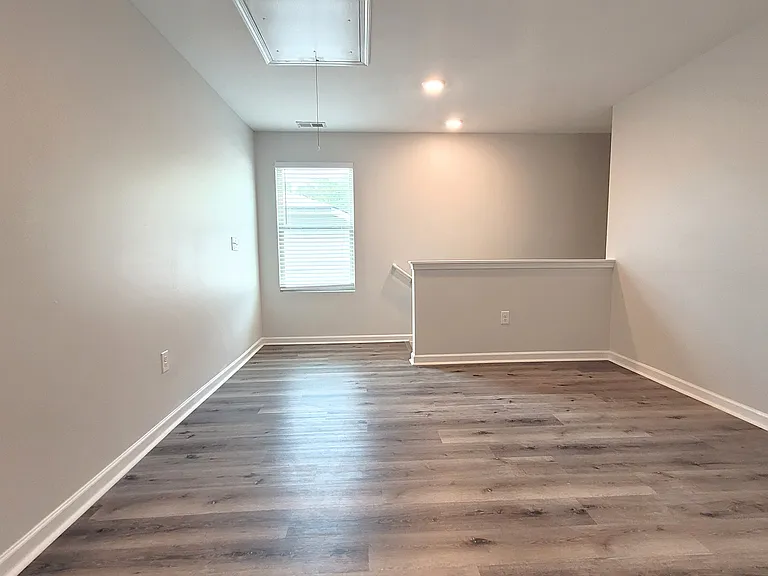 7934 Rudder Cir S — Photo 24
