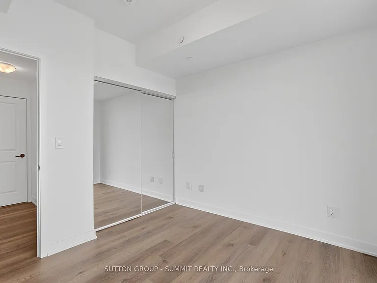 2075 Lakeshore Rd #2401 — Photo 8