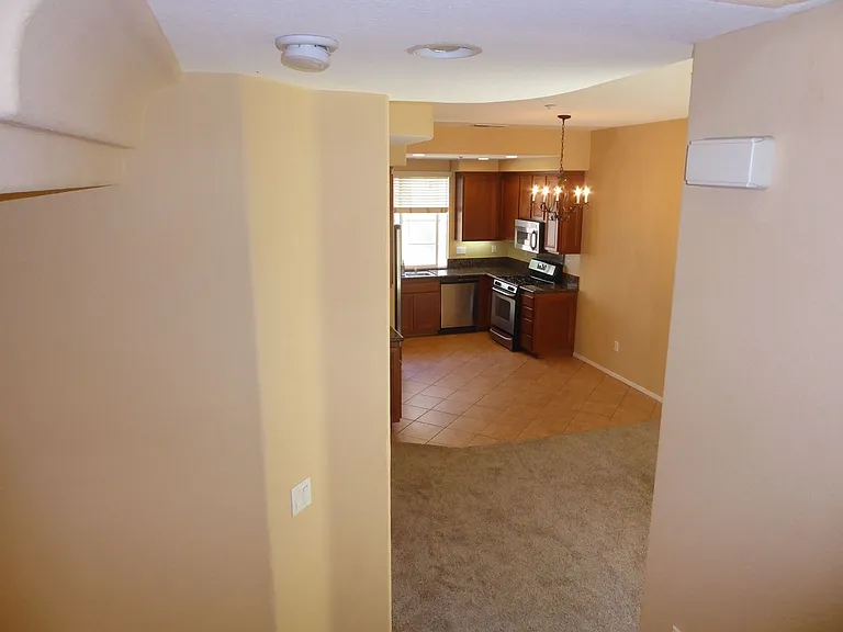 705 Hatfield Dr — Photo 14