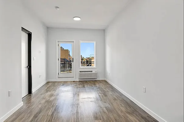 Rented by Elmekies Equities | media 2