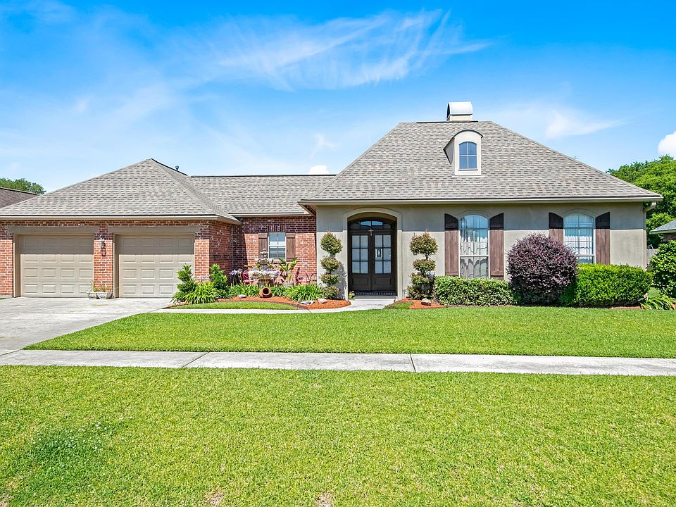 111 Pavie Ln, Church Point, LA 70525 Zillow