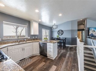 854 S 200 E, Farmington, UT 84025