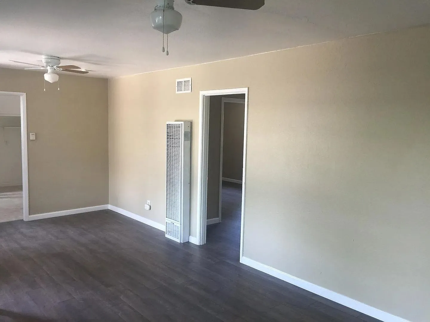 18th Street East Triplex — Photo 3