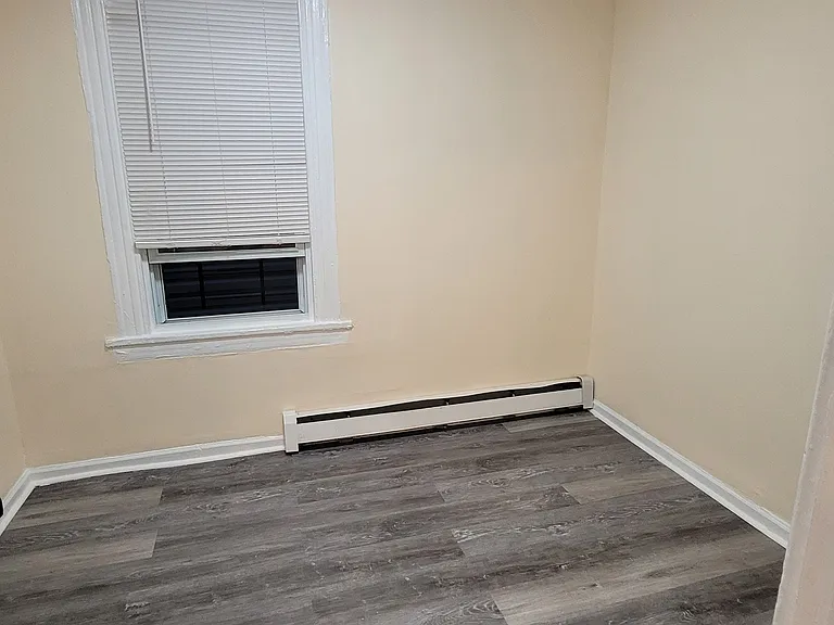 272 Littleton Ave #1 — Photo 7