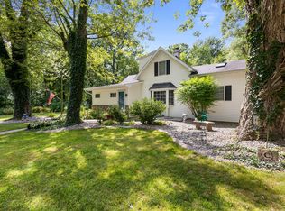 6 S Otis Rd, Westville, IN 46391