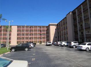 4135 LAKE BAYSHORE DRIVE #504, BRADENTON, FL 34205