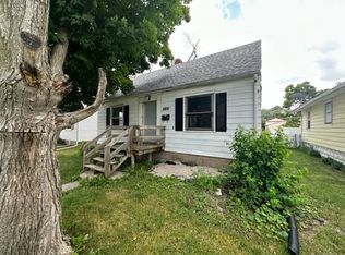 1145 18th Ave SW, Cedar Rapids, IA 52404