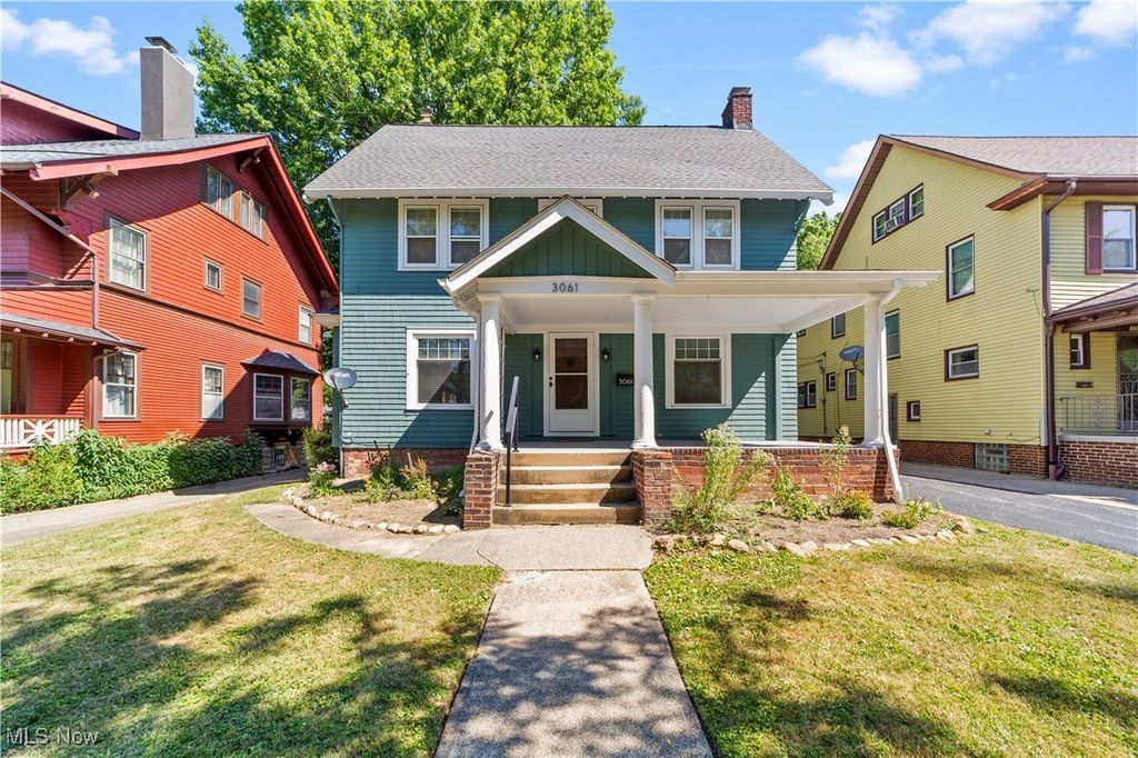 Real estate listing image