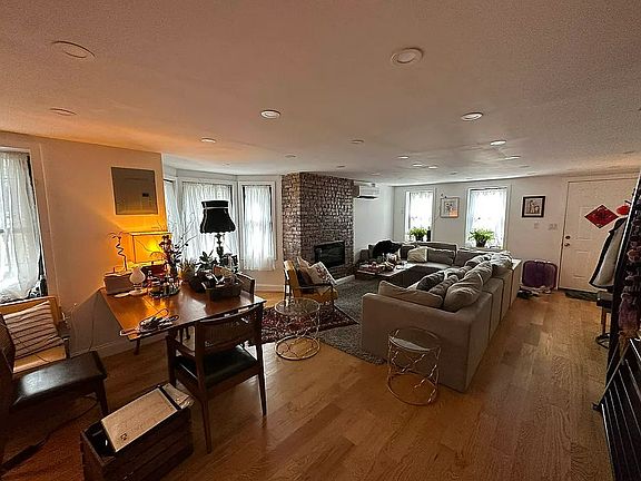 2nd image of 787 Willoughby Ave APT 2
