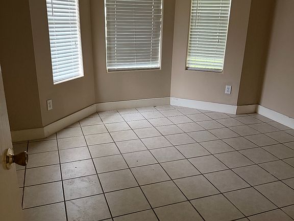 5th image of 12605 Rio Bravo St