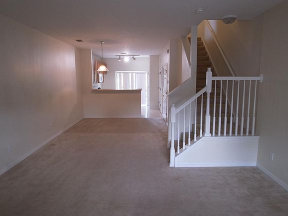 4th image of 10014 Regent Park Dr #2406
