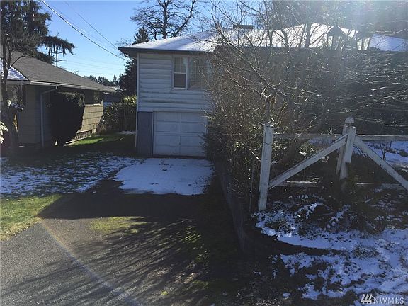 3rd image of 1312 Ballew Ave