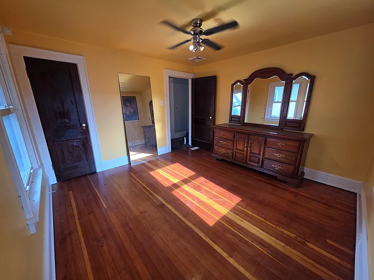 109 Edgett St — Photo 11